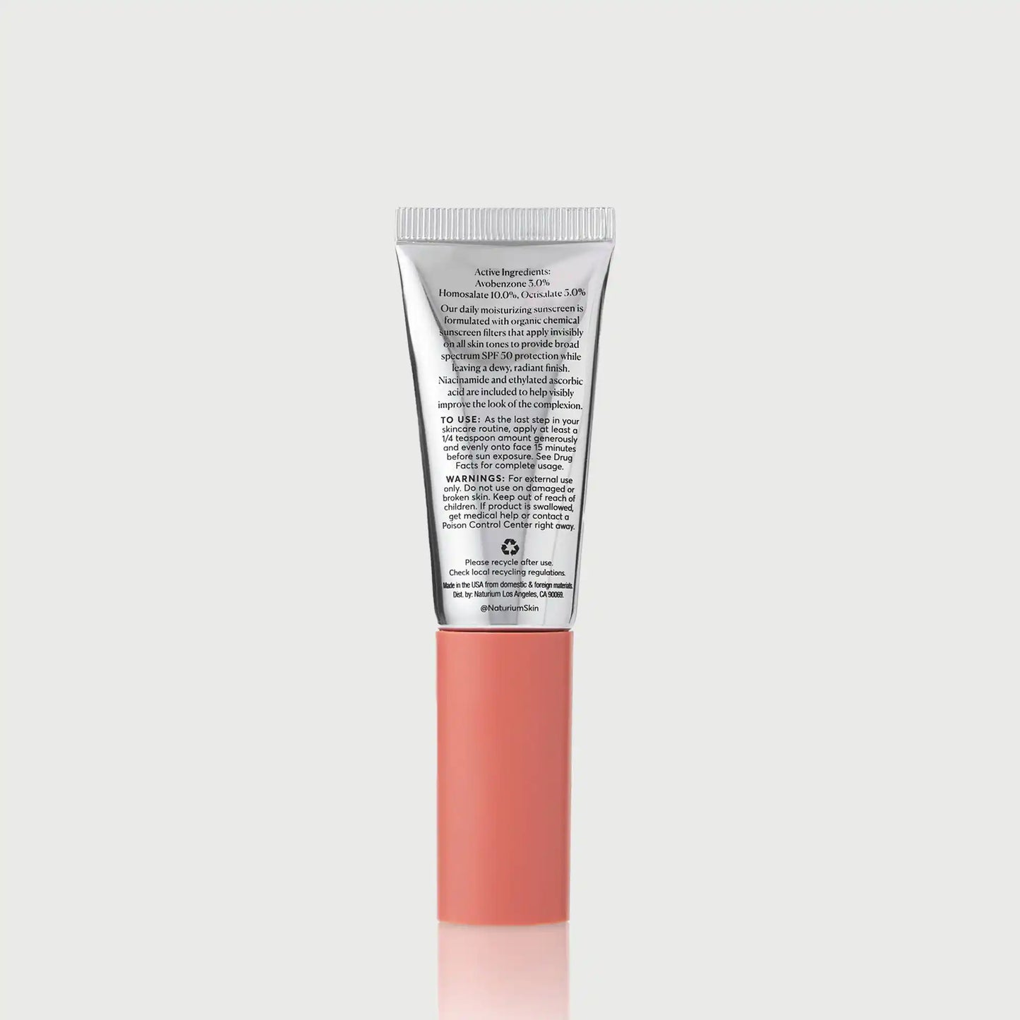 dew-glow-moisturizer-spf-50-travel-size-n8 NATR-10157_Dew-Glow-Moisturizer-SPF-50-Mini_back_capon_bonebkgd_d7cb9bbb-e294-42e2-8d5a-28c73c09b5b5.webp