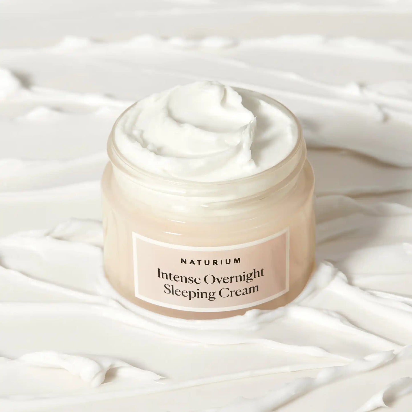 intense-overnight-sleeping-cream-w0 sleepingcream_0880-crop_1.webp
